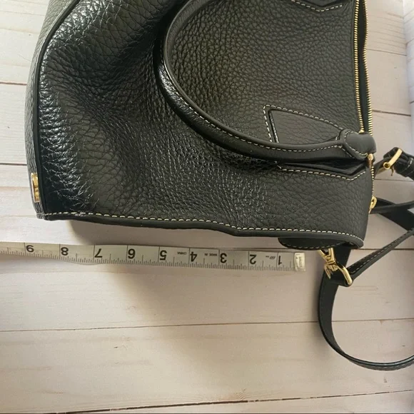 Michael Kors leather handbag - Picture 9 of 11